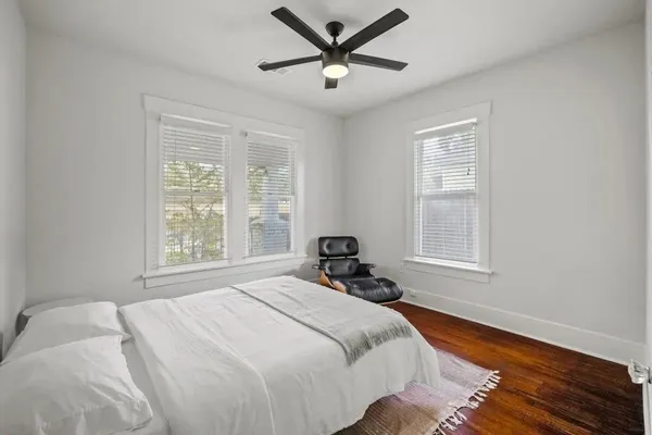 $2,100 | 114 Redan Street, Houston, TX 77009