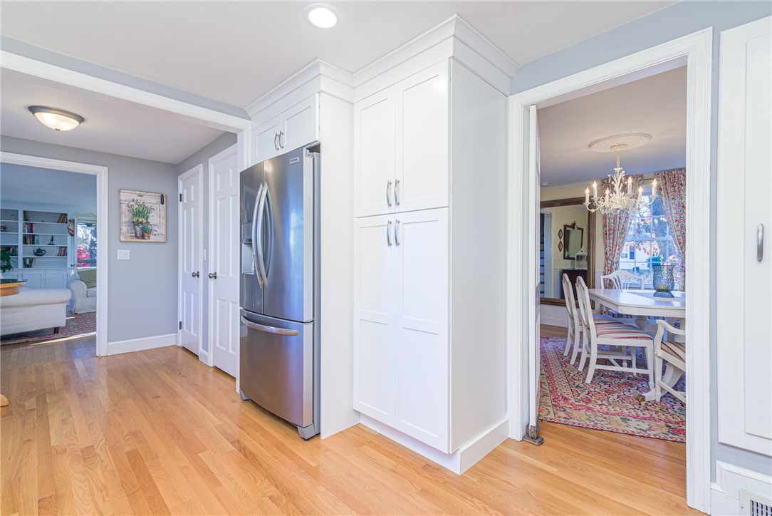 251 Crestwood Road Warwick, RI 02886 - Photo 11 of 43 Gallery Image 11