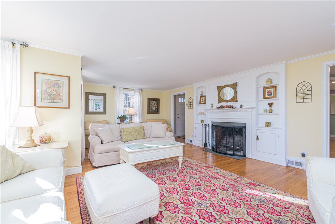 251 Crestwood Road Warwick, RI 02886 - Photo 18 of 43 Gallery Image 18