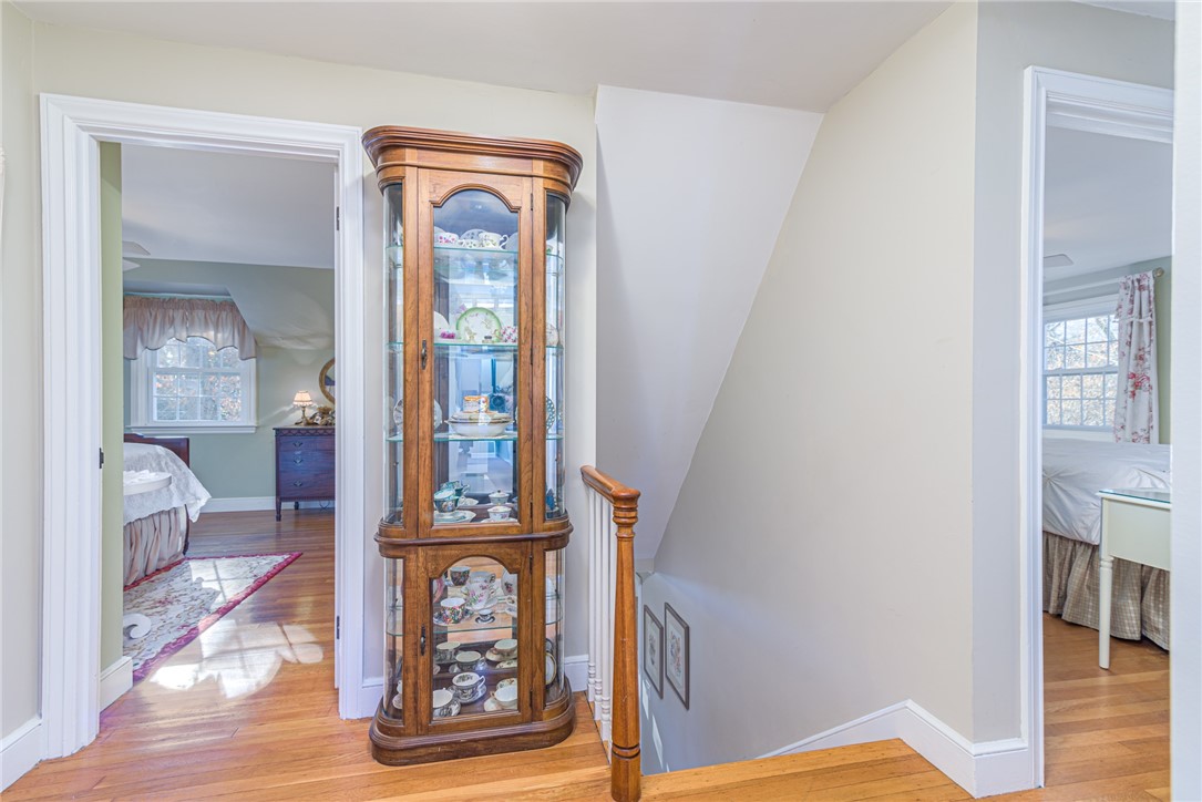 251 Crestwood Road Warwick, RI 02886 - Photo 32 of 43 Gallery Image 32