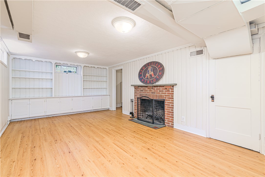 251 Crestwood Road Warwick, RI 02886 - Photo 43 of 43 Gallery Image 43