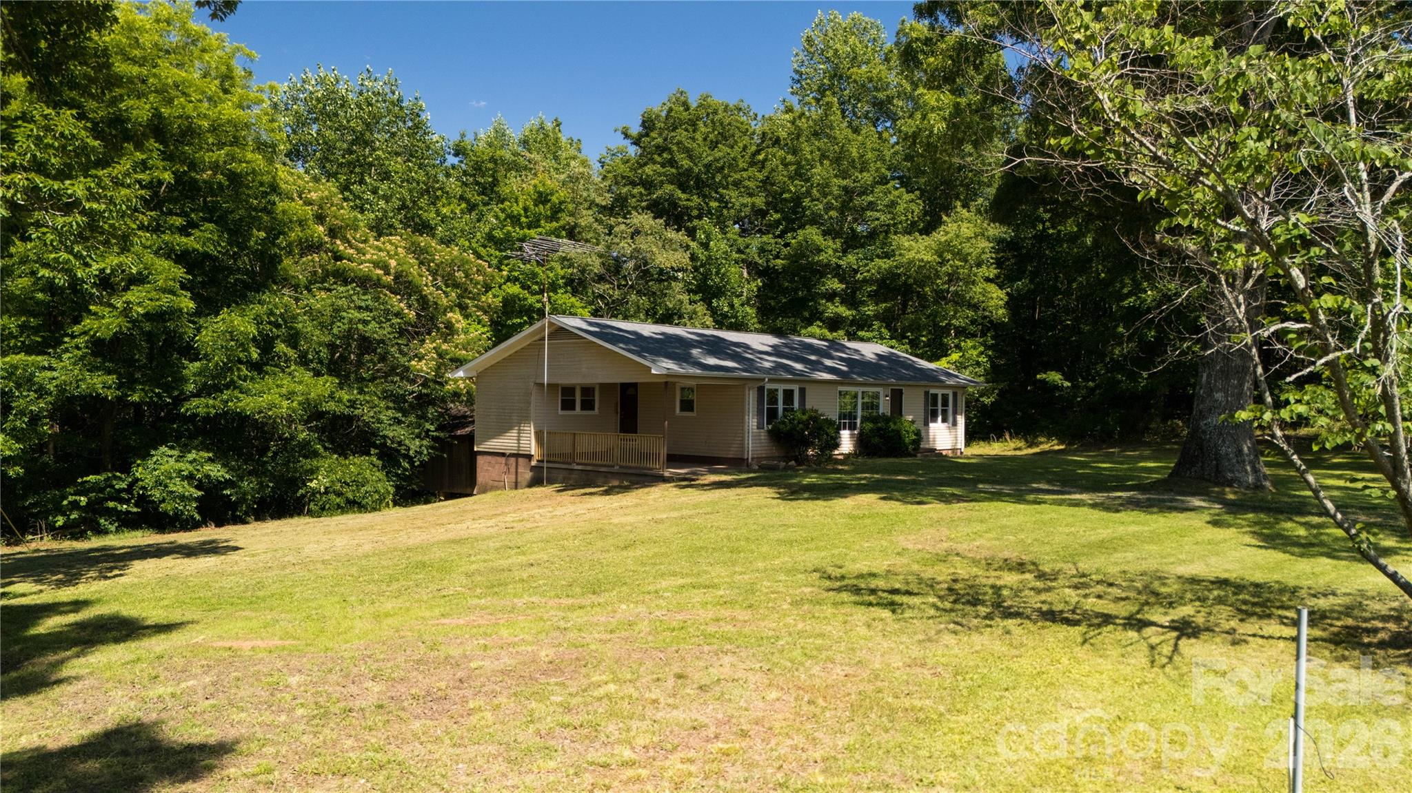 540 Crutchfield Road Union Mills, NC 28167 - Photo 2 of 19