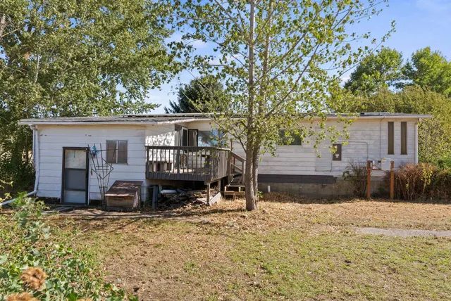 $315,000 | 191 Cherry Creek Road, St. John, WA 99171