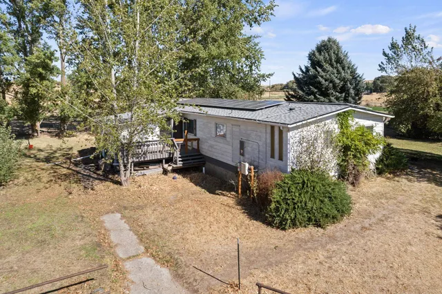 $315,000 | 191 Cherry Creek Road, St. John, WA 99171