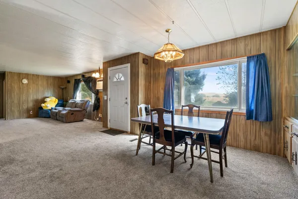 $295,000 | 191 Cherry Creek Road, St. John, WA 99171