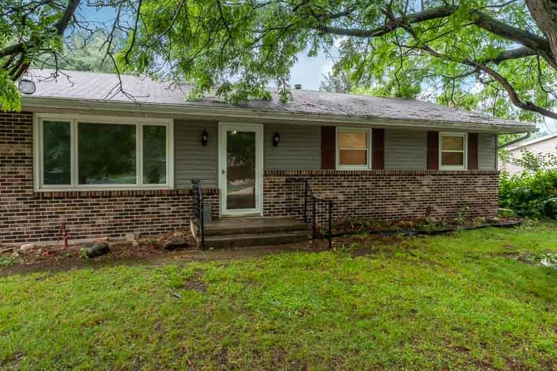 12222 Rae Ann Road Roscoe, IL 61073 - Photo 3 of 40 Gallery Image 3