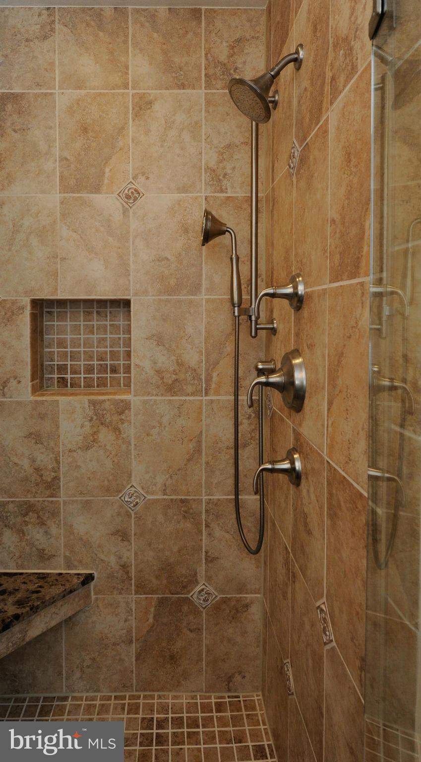 1645 Bentana Way Reston, VA 20190 - Photo 12 of 22 Bath (Master)