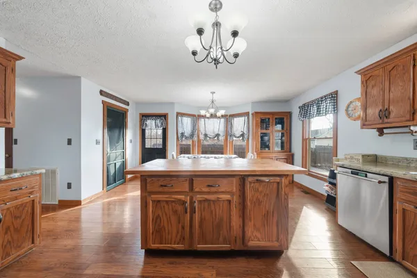 $549,900 | 6949 Highway 41n Cedar Hill, Cedar Hill, TN 37032