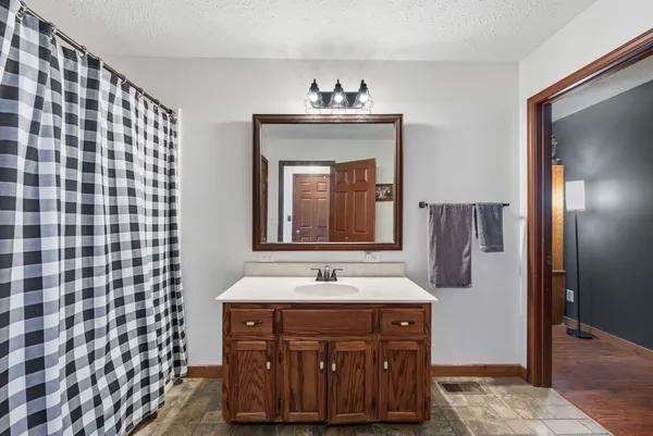 $549,900 | 6949 Highway 41n Cedar Hill, Cedar Hill, TN 37032