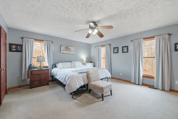 $549,900 | 6949 Highway 41n Cedar Hill, Cedar Hill, TN 37032