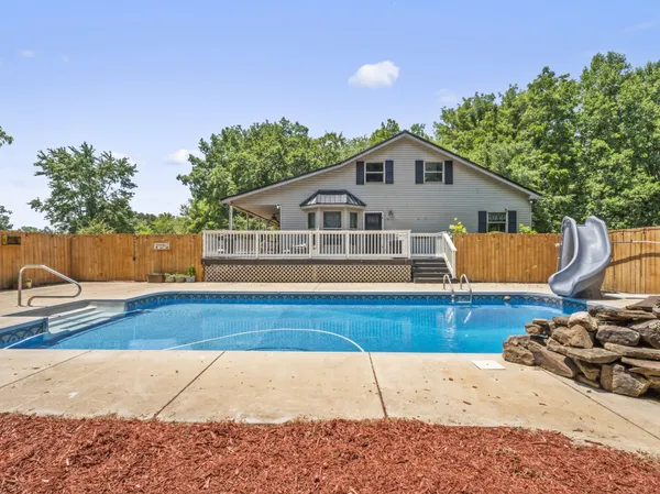 $549,900 | 6949 Highway 41n Cedar Hill, Cedar Hill, TN 37032