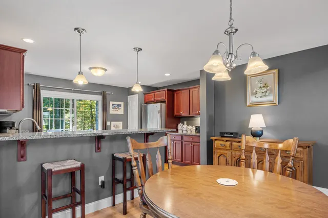 $600,000 | 39 Evangelyn Drive, Bow, NH 03304