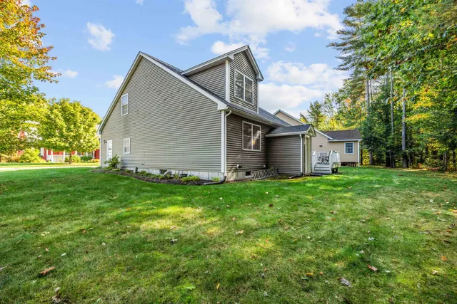 $600,000 | 39 Evangelyn Drive, Bow, NH 03304