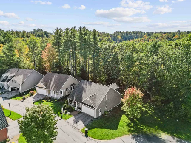 $600,000 | 39 Evangelyn Drive, Bow, NH 03304