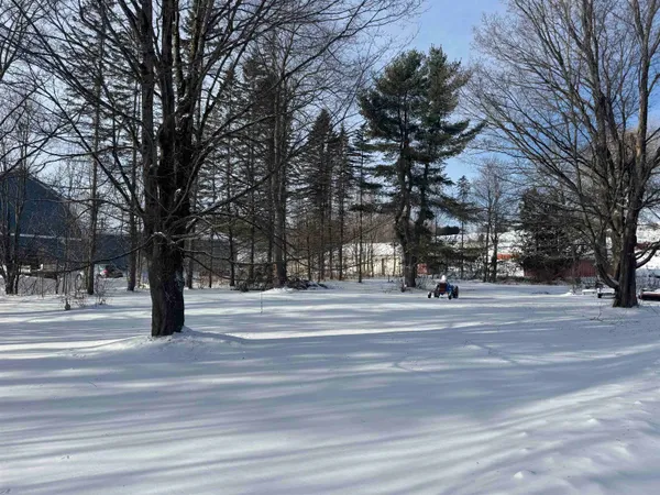 $299,900 | 2456 Highway 5, Derby, VT 05829