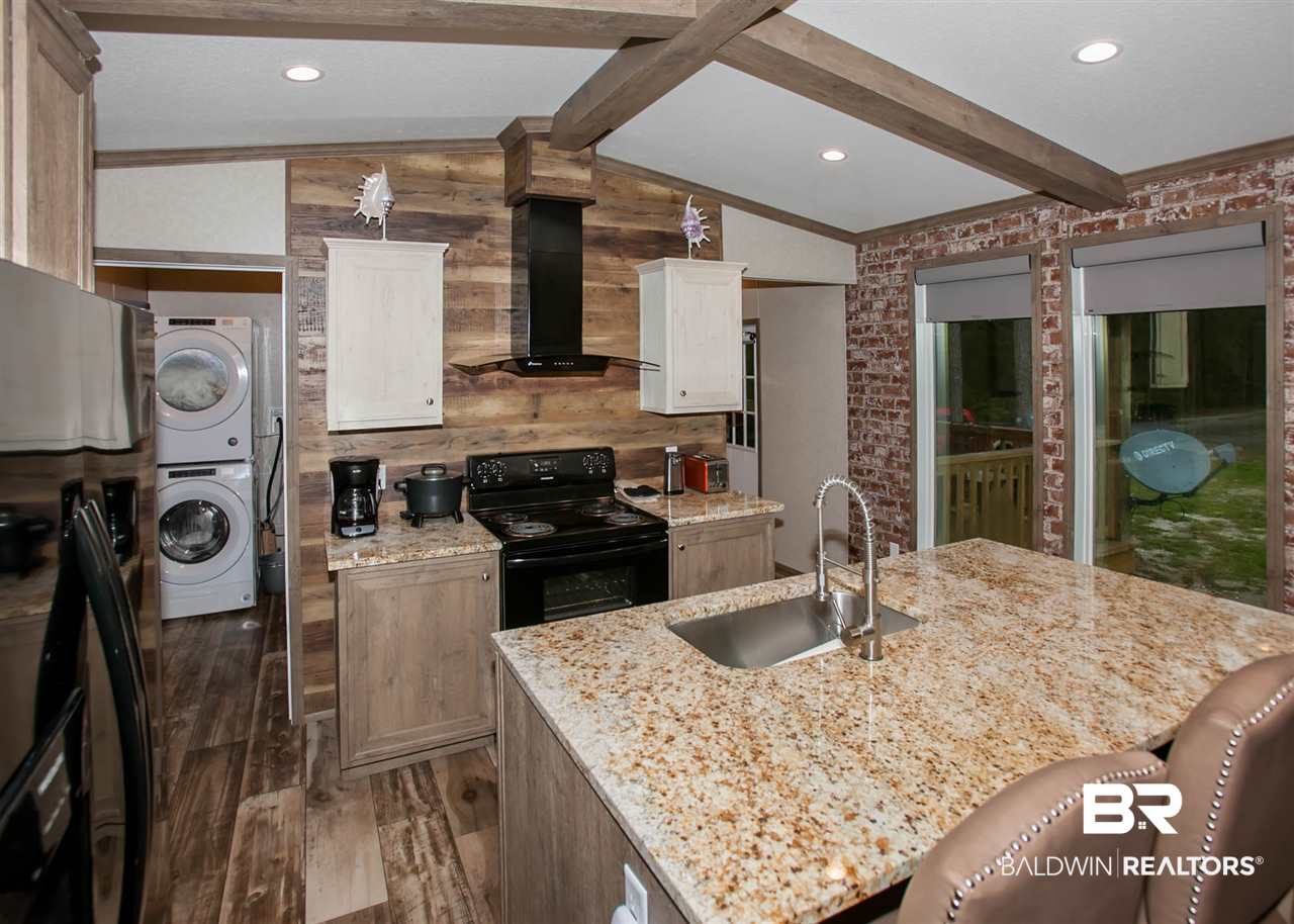10040 Beach Road Foley, AL 36535 - Photo 11 of 50 Gallery Image 11