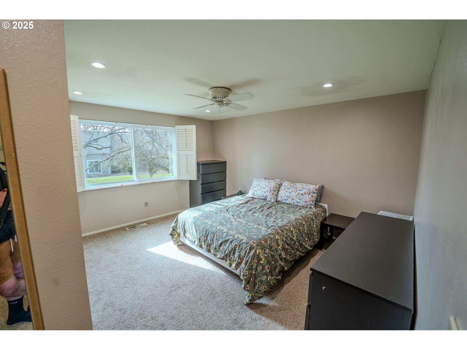 5212 Southwest Erickson Avenue Beaverton, OR 97005 - Photo 16 of 27