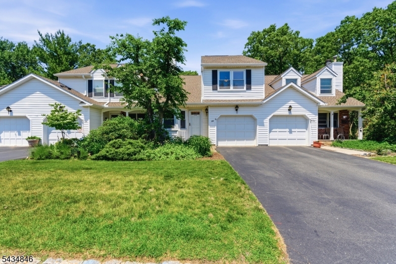 114 Wagon Wheel Road Sparta, NJ 07871 - Photo 5 of 50