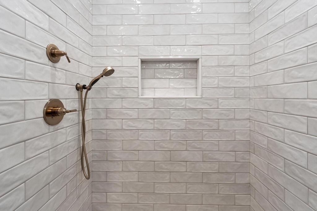 50 Pine Grove Road Lunenburg, MA 01462 - Photo 22 of 42 a bathroom with a shower