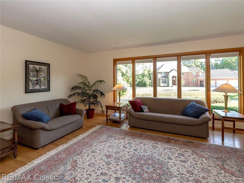 4194 Fieldbrook Road West Bloomfield, MI 48323 - Photo 8 of 43 4194_fieldbrook_int_032.jpg