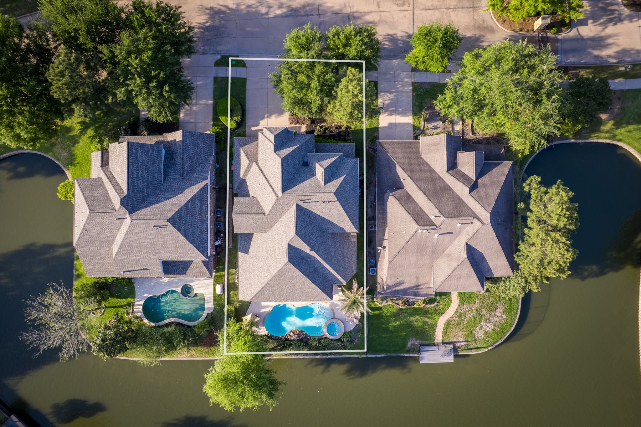 8411 Middle Canyon Road Katy, TX 77494 - Photo 8 of 49 an aerial view of a house with swimming pool and outdoor space