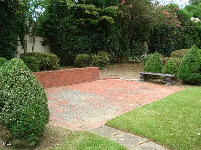 $280,000 | 126 Fairfield Circle, Dunn, NC 28334