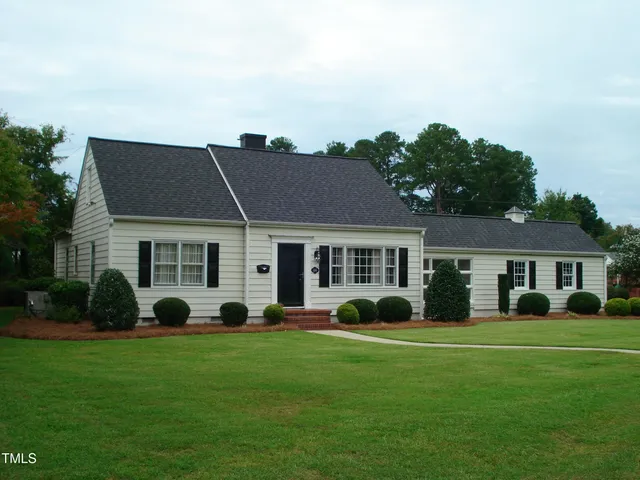 $280,000 | 126 Fairfield Circle, Dunn, NC 28334