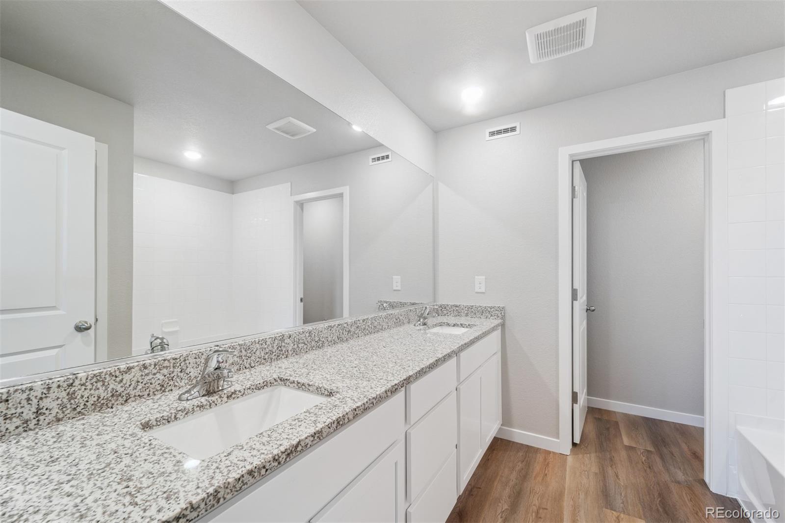 924 Montbello Avenue Fort Lupton, CO 80621 - Photo 12 of 40