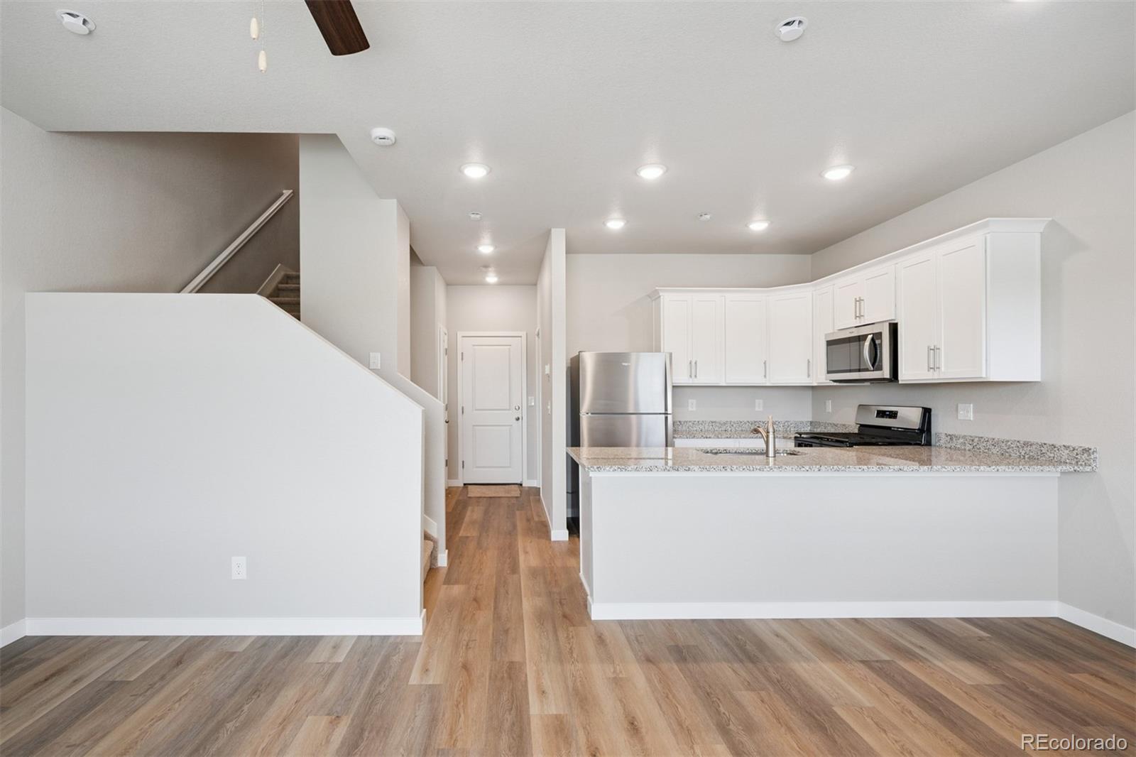 924 Montbello Avenue Fort Lupton, CO 80621 - Photo 8 of 40