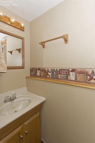 17135 Finch Road Colorado Springs, CO 80928 - Photo 21 of 36 3/4 bathroom in lower level of main house.