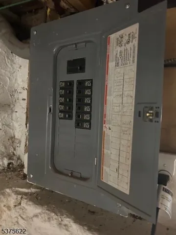 $650,000 | 106 West Somerset Street, Raritan, NJ 08869