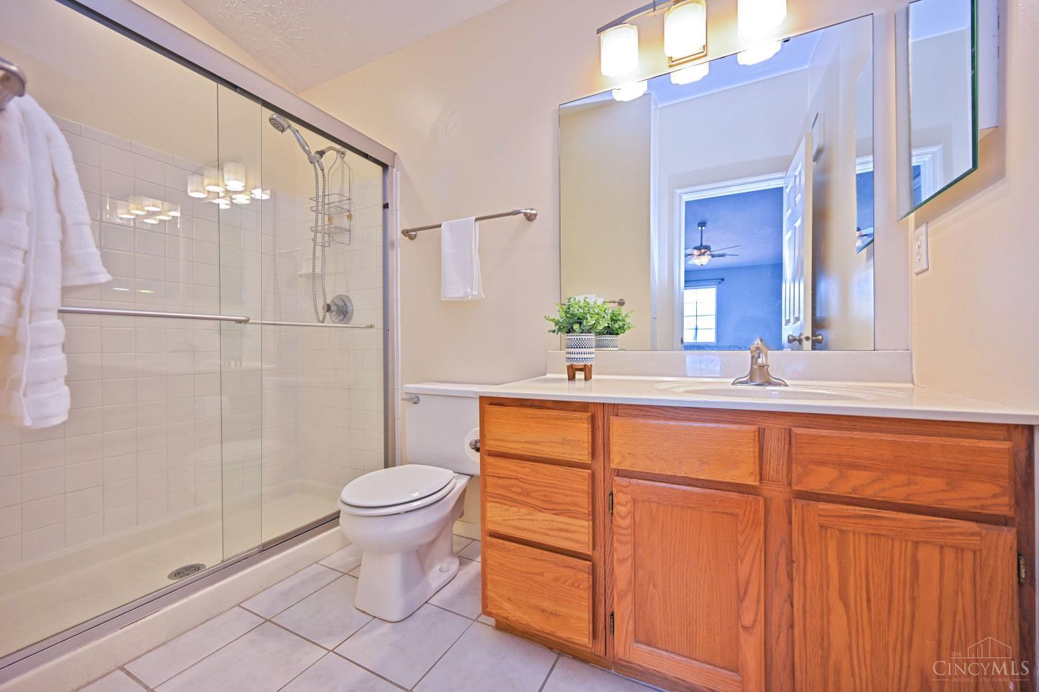 7382 Ridgepoint Drive, Unit 9 Cincinnati, OH 45230 - Photo 19 of 30 Gallery Image 19