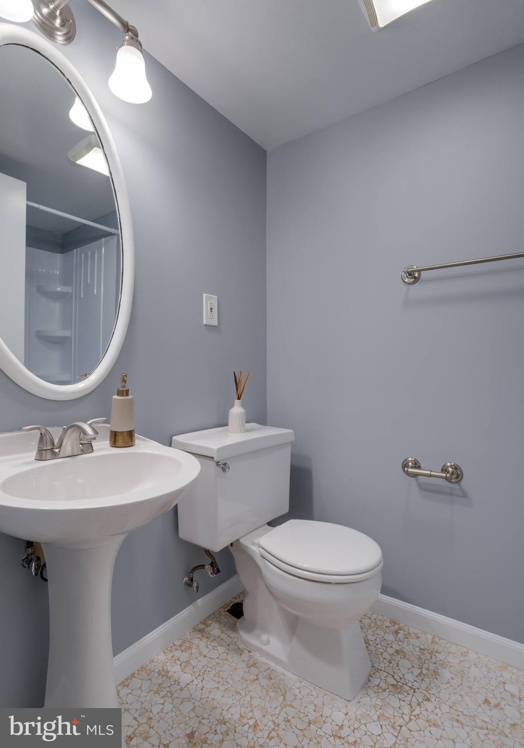 5603 Ravenel Lane Springfield, VA 22151 - Photo 32 of 65