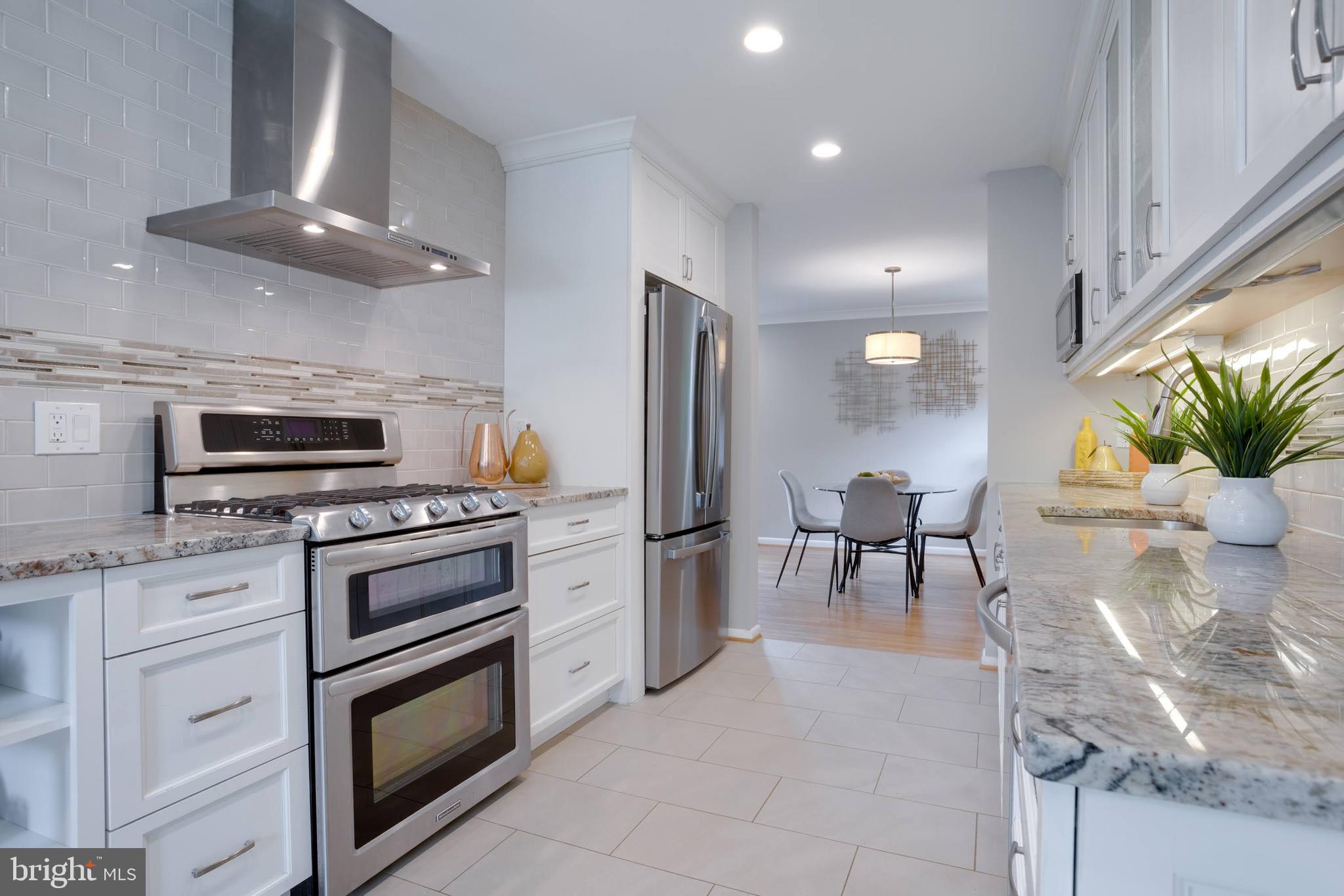 5603 Ravenel Lane Springfield, VA 22151 - Photo 4 of 65