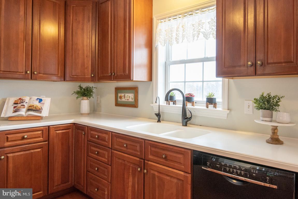 148 Scotland Road Quarryville, PA 17566 - Photo 15 of 61 Kitchen