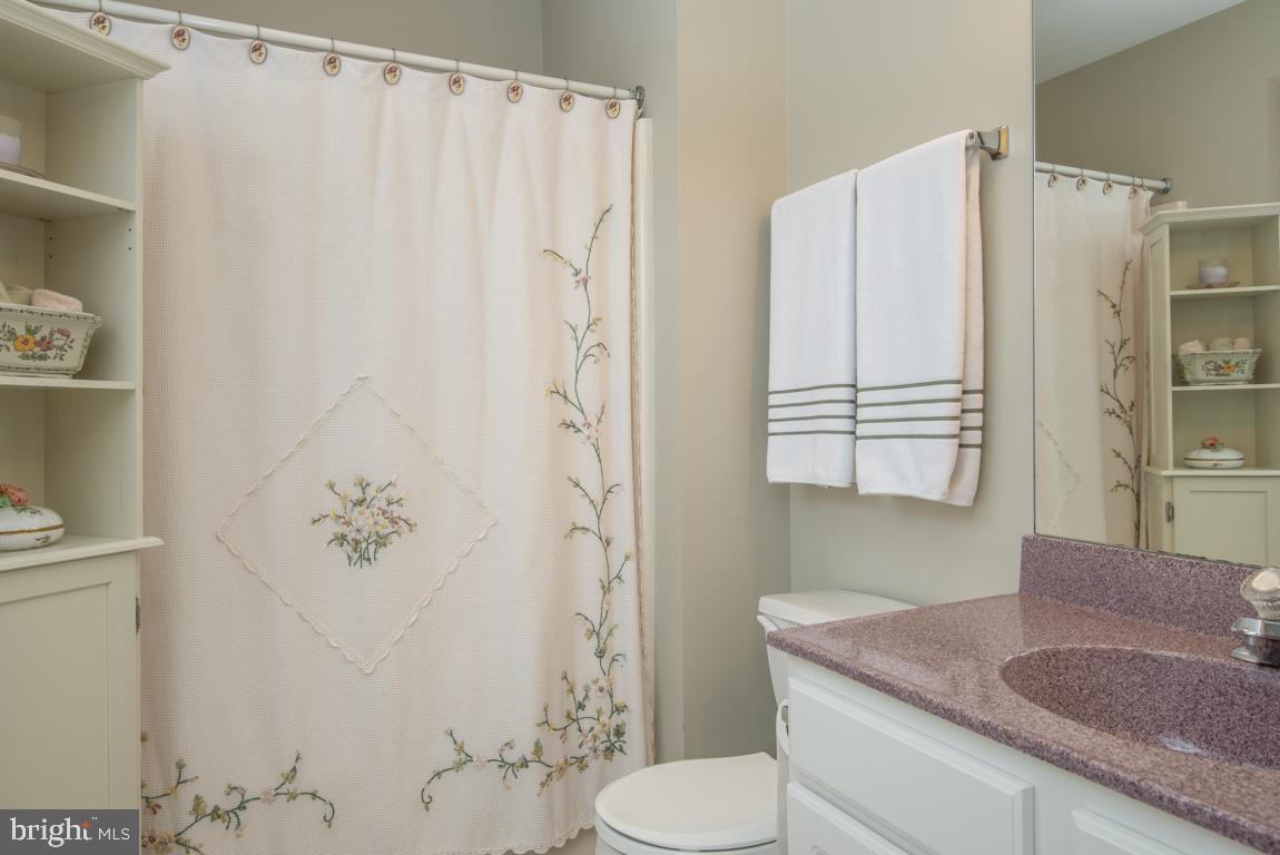 148 Scotland Road Quarryville, PA 17566 - Photo 27 of 61 Primary Bath