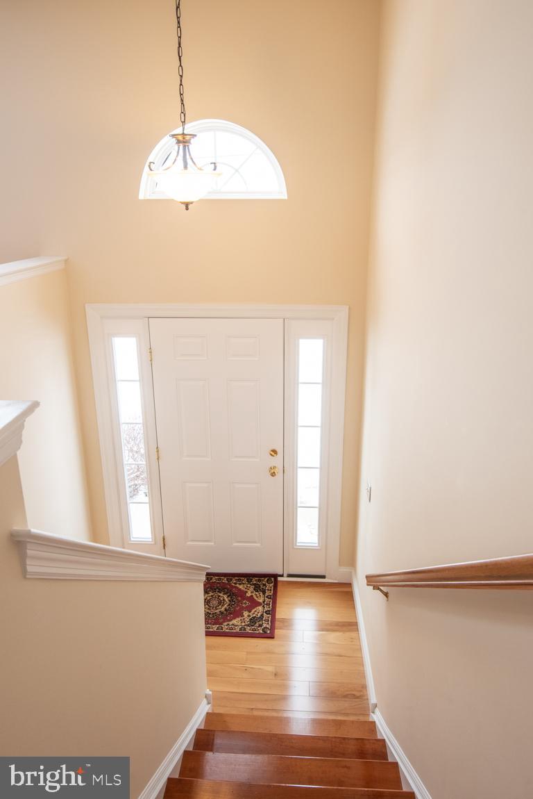 148 Scotland Road Quarryville, PA 17566 - Photo 6 of 61 Foyer
