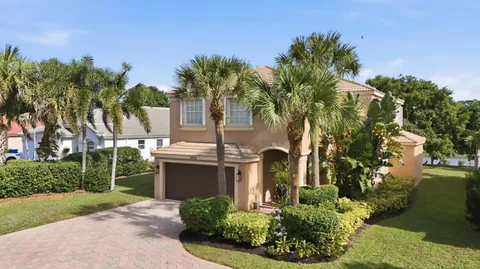 $650,000 | 2462 Westmont Place, Royal Palm Beach, FL 33411