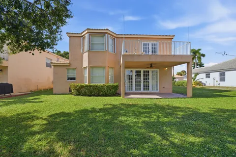 $650,000 | 2462 Westmont Place, Royal Palm Beach, FL 33411