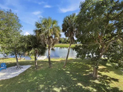$650,000 | 2462 Westmont Place, Royal Palm Beach, FL 33411