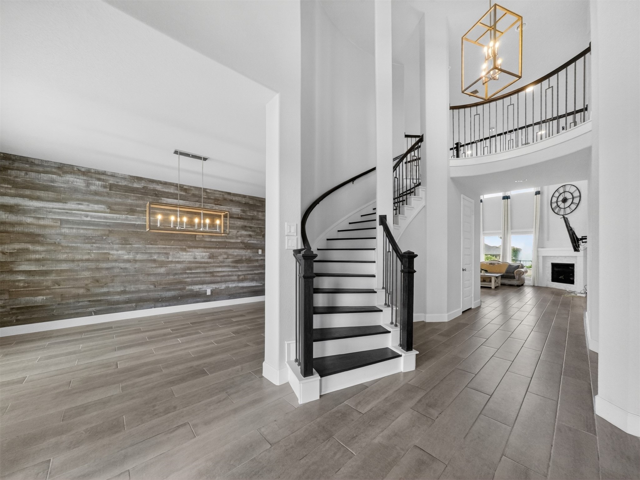 4343 Martin Ridge Drive Manvel, TX 77578 - Photo 8 of 50 a view of entryway and hall with wooden floor