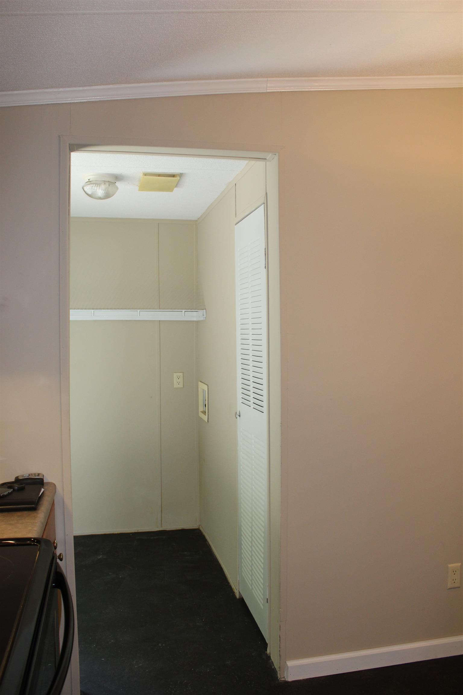 1076 County Farm Road Centerville, TN 37033 - Photo 12 of 13 Gallery Image 12