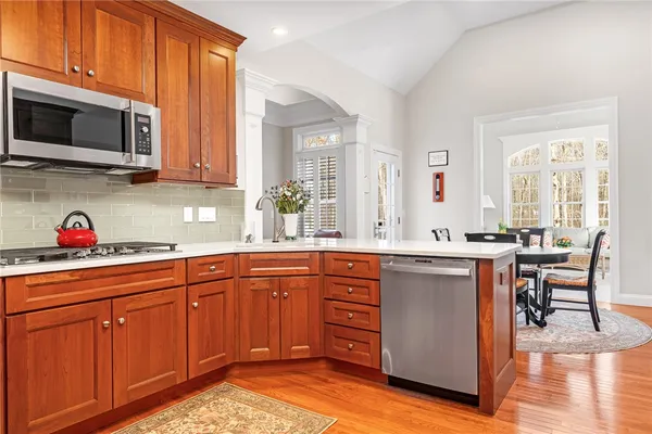 $1,550,000 | 85 Frybrook Drive, East Greenwich, RI 02818