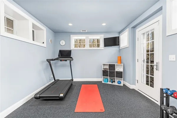 $1,550,000 | 85 Frybrook Drive, East Greenwich, RI 02818