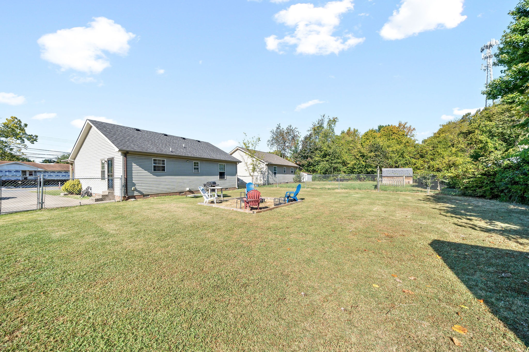 475 Lafayette Road Clarksville, TN 37042 - Photo 3 of 28 Gallery Image 3