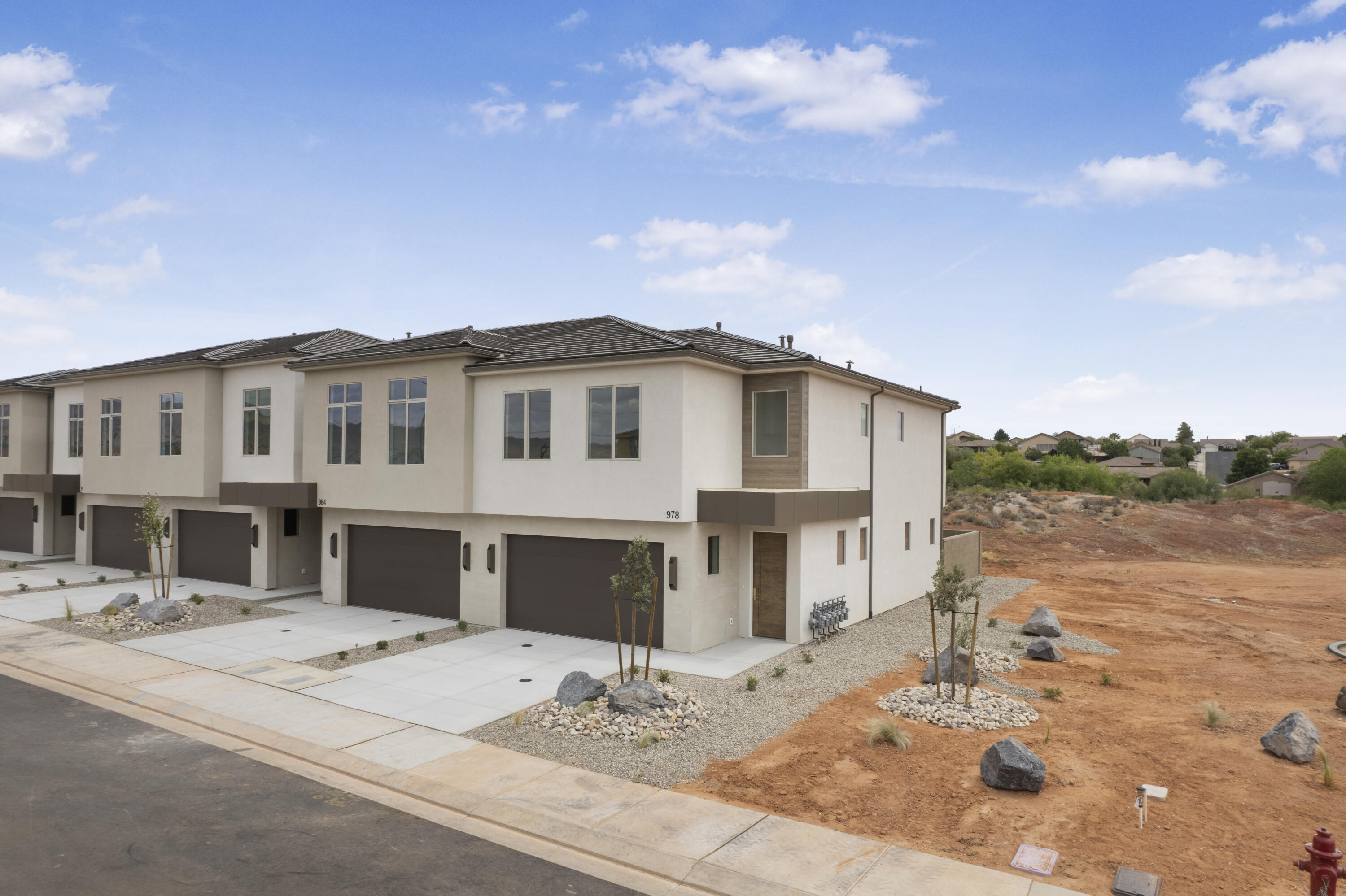 978 Manen Street Washington, UT 84780 - Photo 2 of 34 DJI_0490