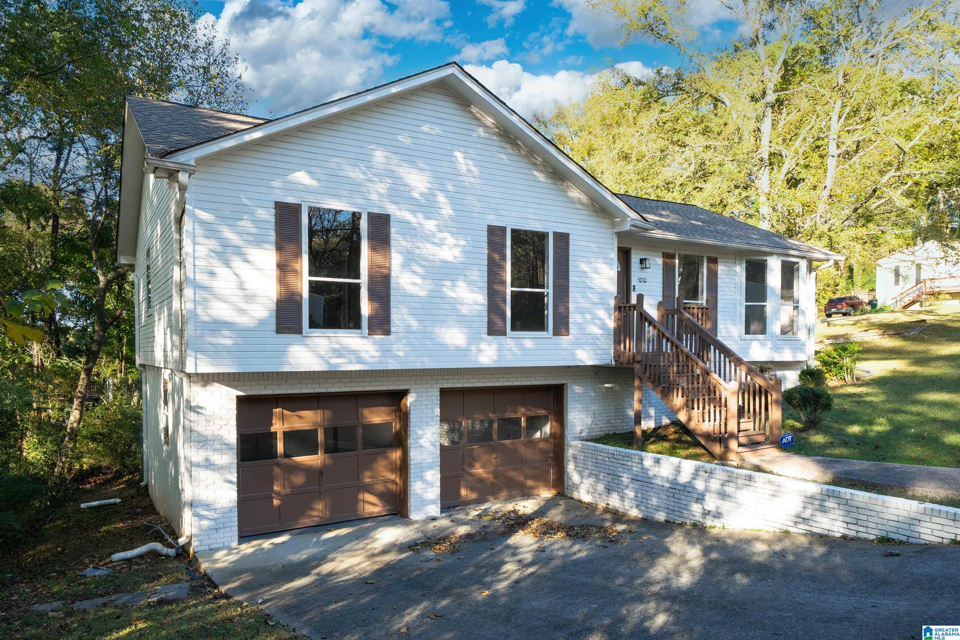 5230 Willow Ridge Drive Pinson, AL 35126 - Photo 2 of 31