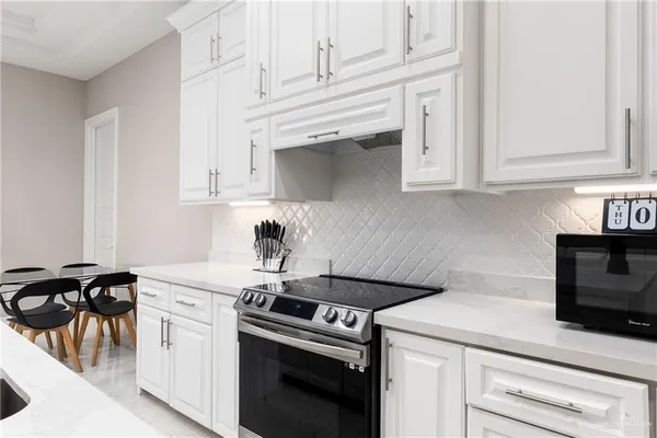 $375,000 | 504 West Garrision Drive, Pharr, TX 78577