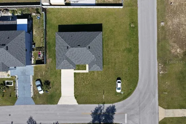 an aerial view of a fireplace