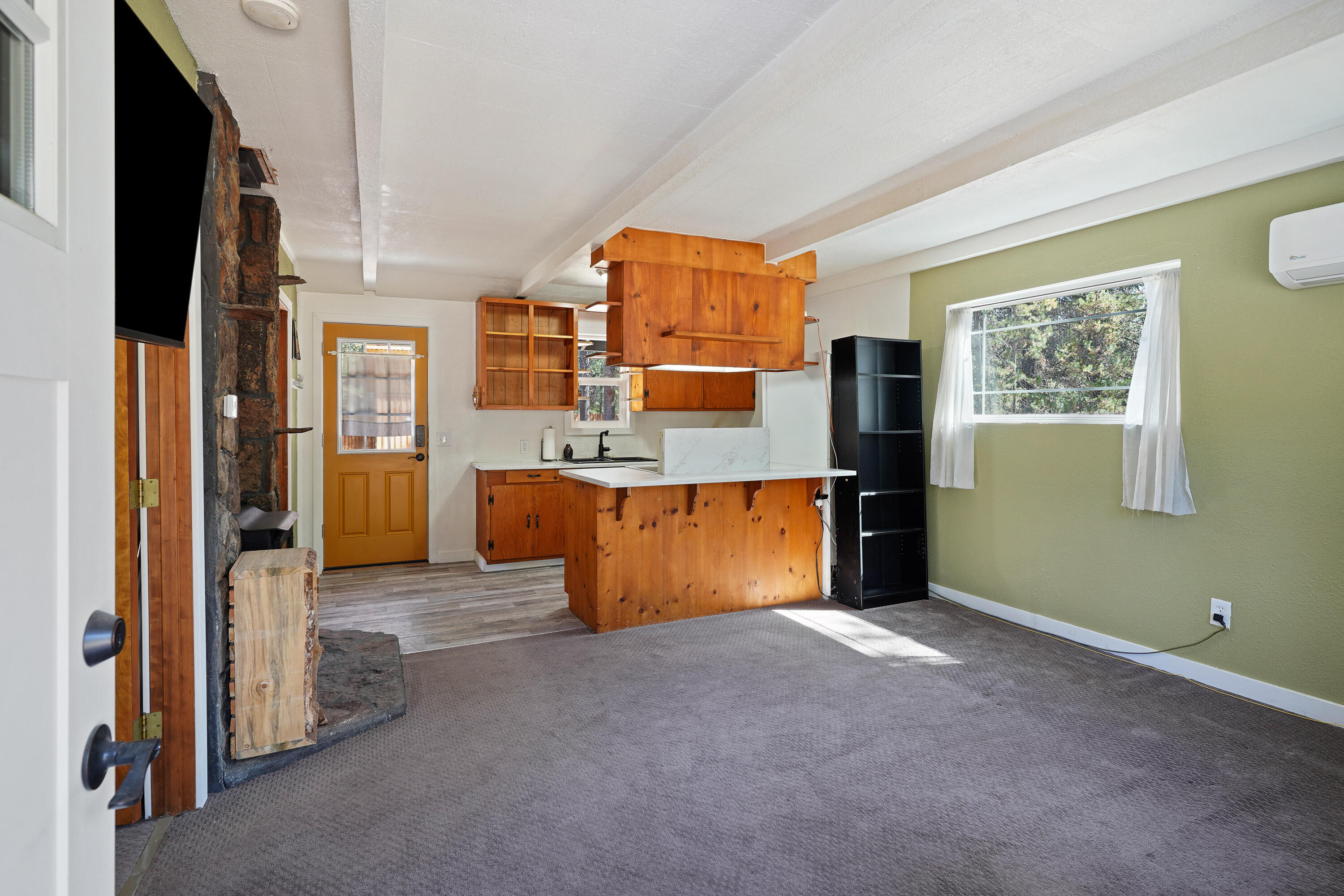 52844 Day Road La Pine, OR 97739 - Photo 11 of 36 DSC01585